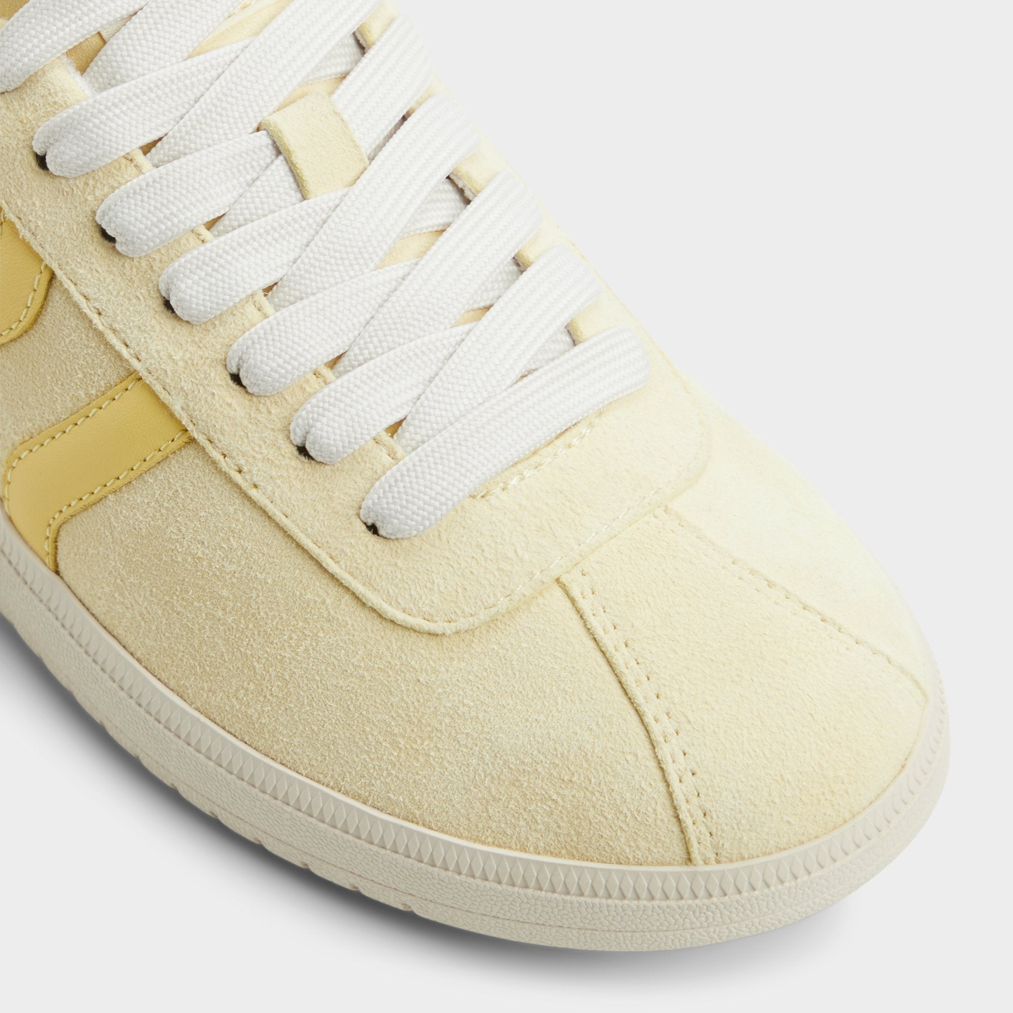 Chicsneaker