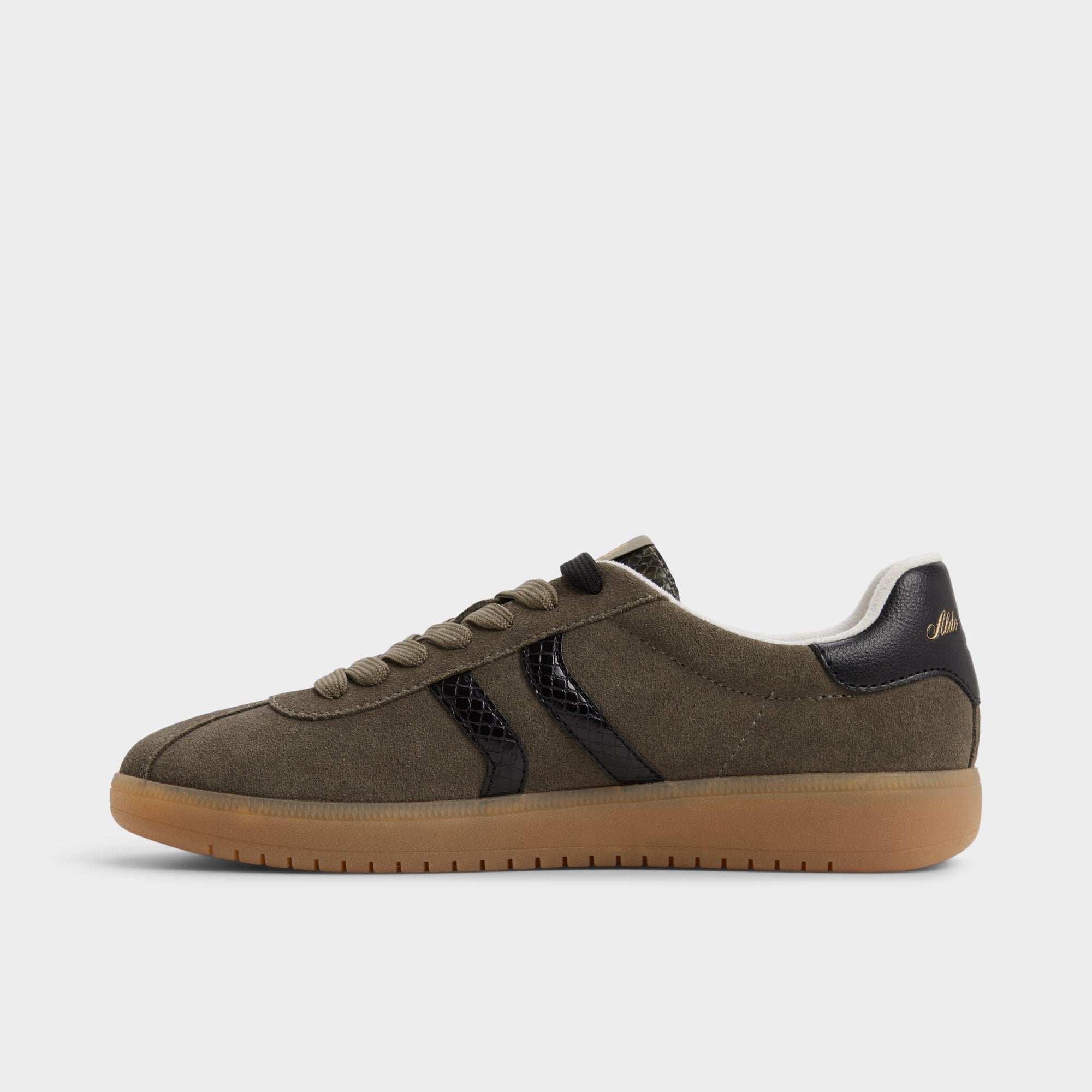 Chicsneaker