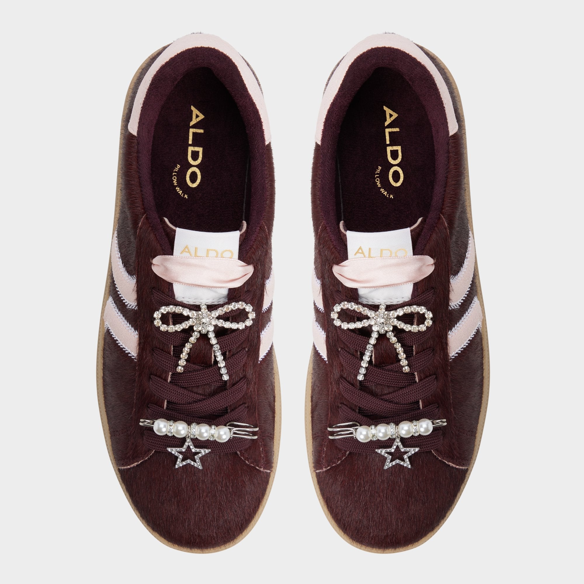 Chicsneaker2