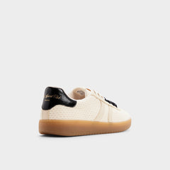 Chicsneaker
